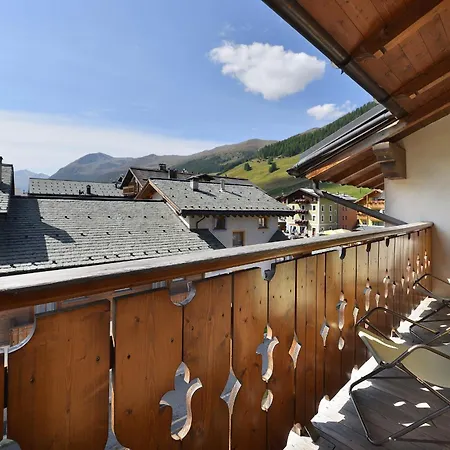Hotel Crosal