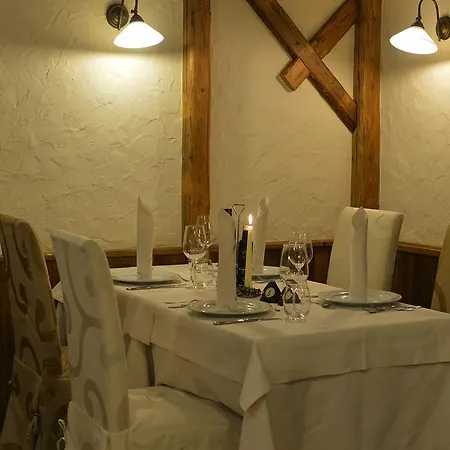 Hotel Crosal 3*